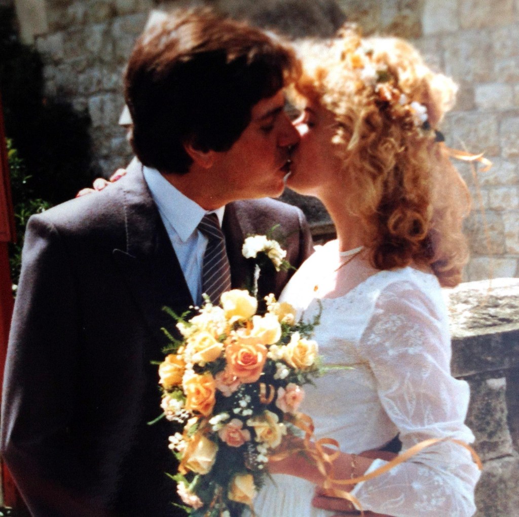 Nigel Thomas and Frances Valdes get married